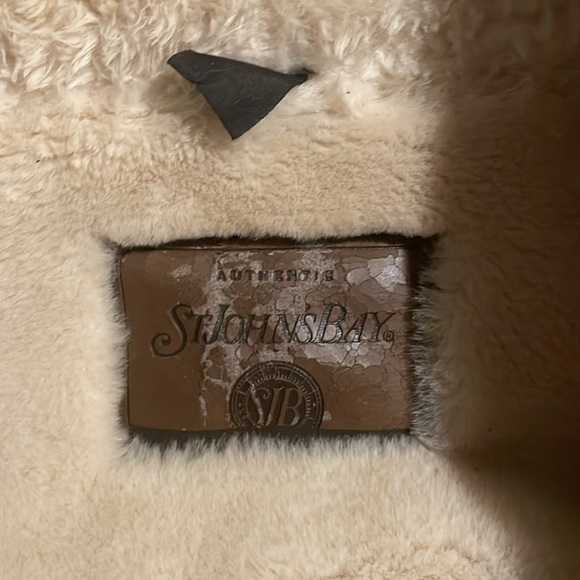 Leather and fur moto jacket - Picture 8 of 10